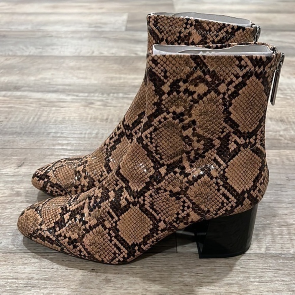 ZARA Block Heeled Ankle Boots
